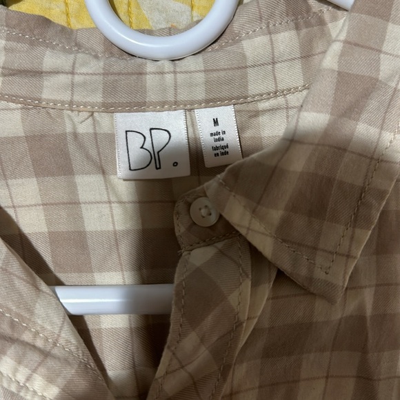 BP button down - Picture 3 of 3
